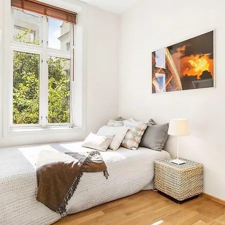 Modern In Centre Apartment Bergen